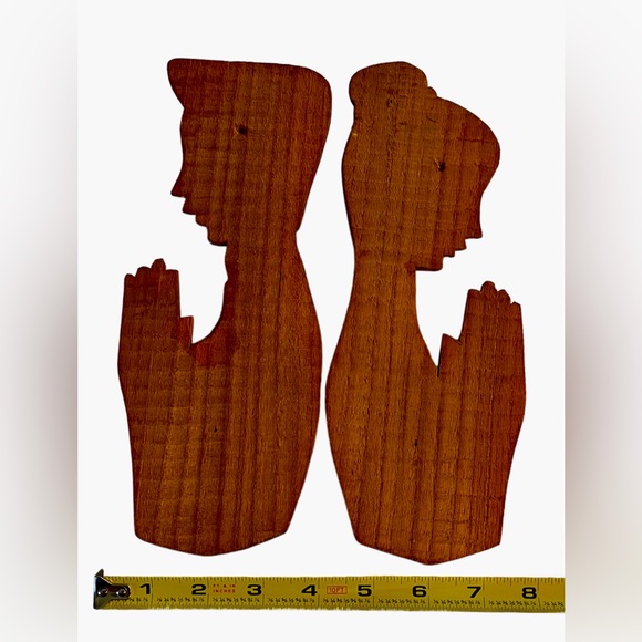 Vintage Witco Mid-Century Asian Teak Carved Framed Silhouette Praying Man/Woman - Picture 2 of 3